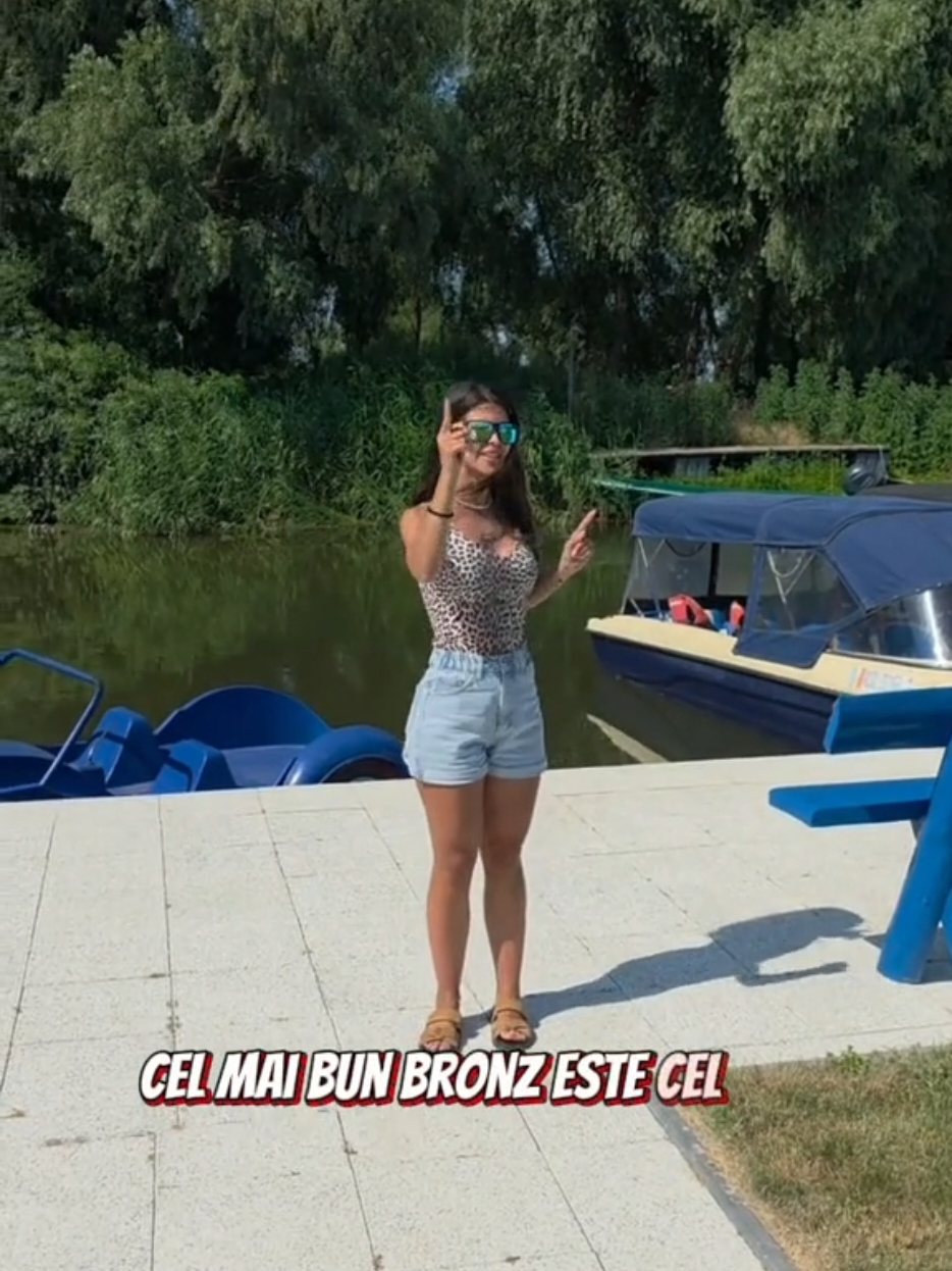@ComplexPestisorulSiPelicanul