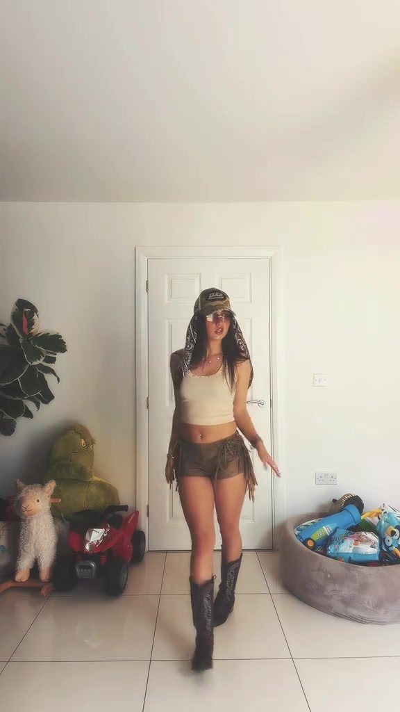 @𝐕𝐈𝐄𝐍𝐍𝐀 𝐖🤍