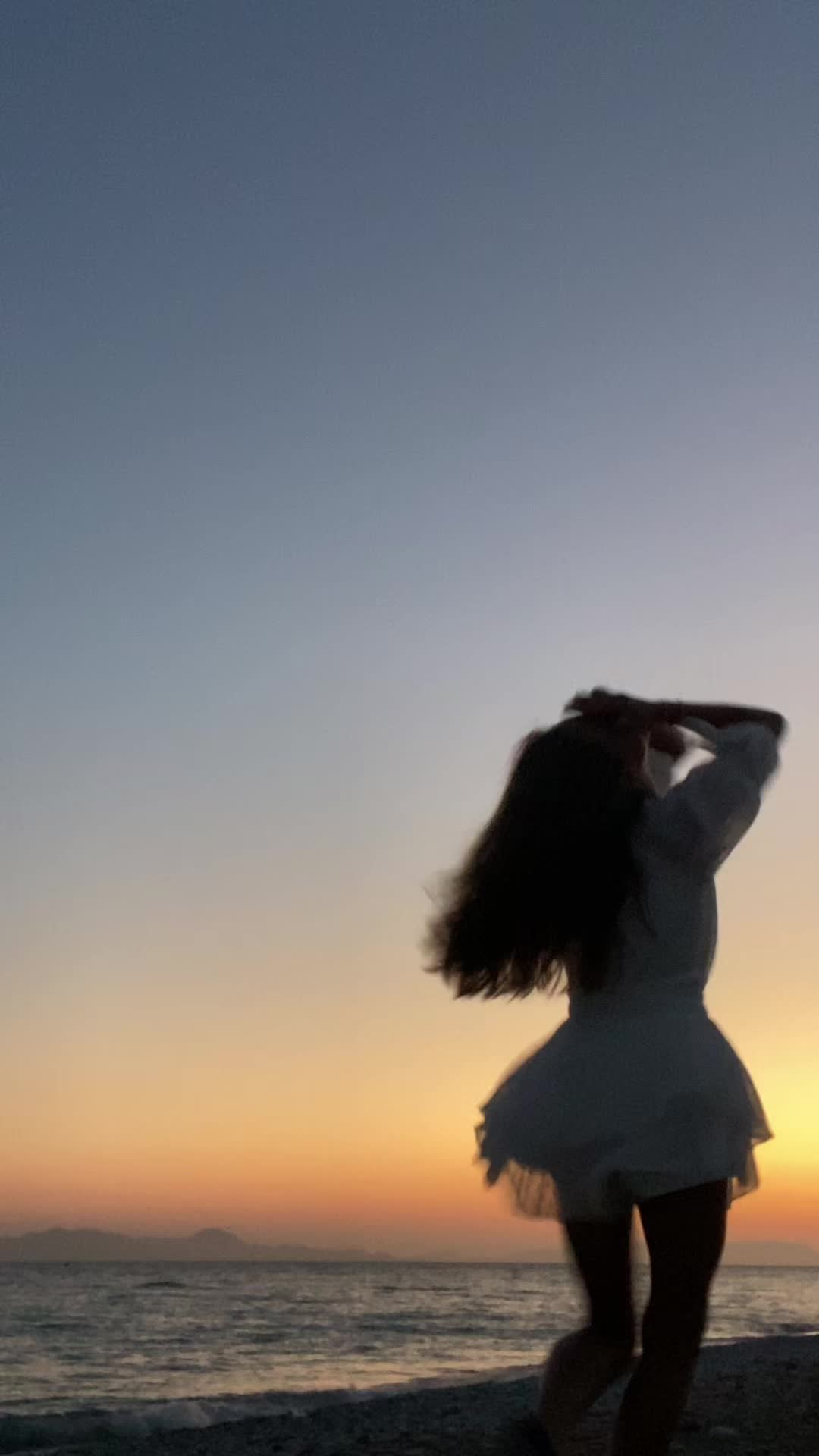 @𝓎𝑒𝓋𝒶