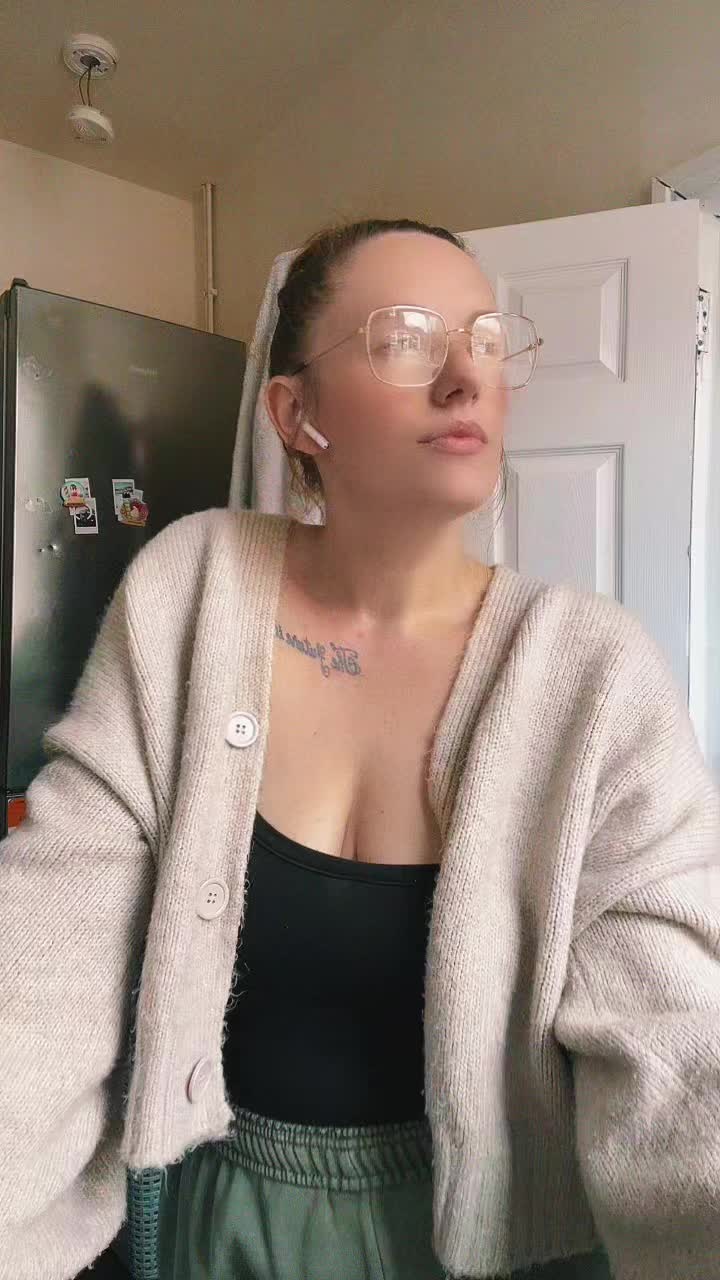 @🦋✧༝ 𝓚𝓮𝓵 ༝✧🦋