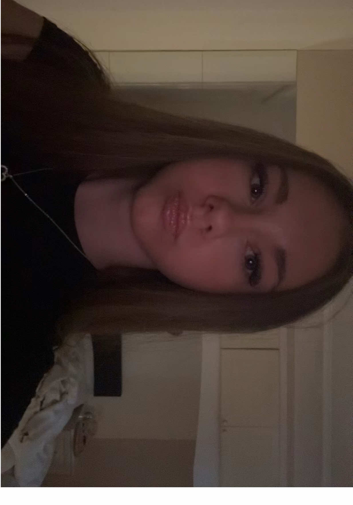 @𝐥𝐮𝐜𝐢𝐞 𝐱
