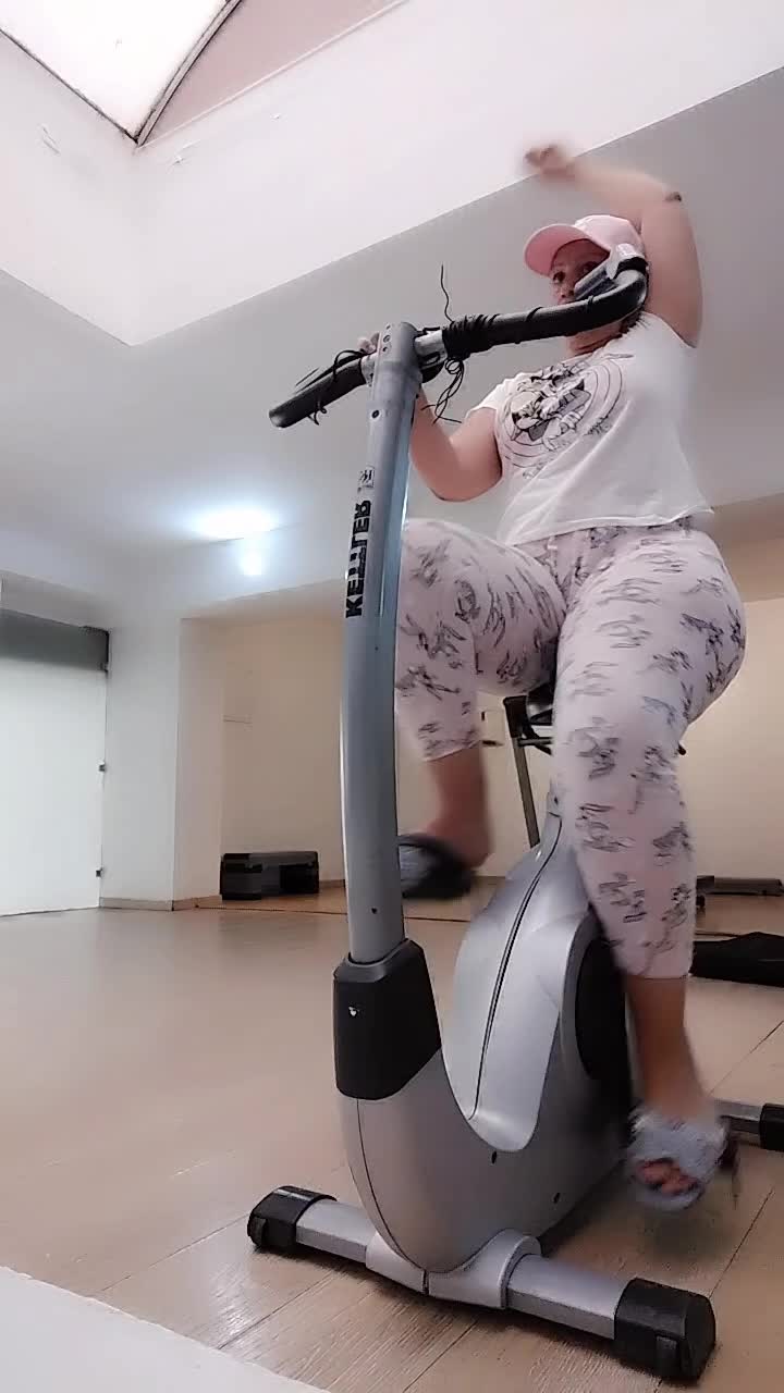 @Farah ๐คฉ๐ู
ููุฉ ุฌู
ุงู ุงูุนุงูู