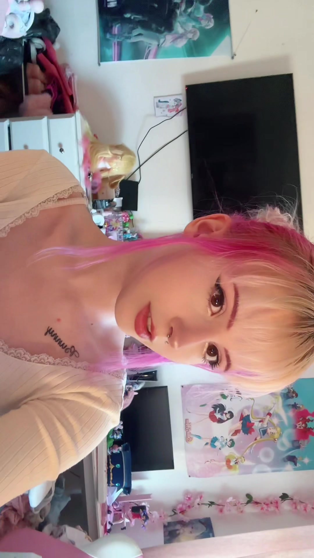@ellrabbitt