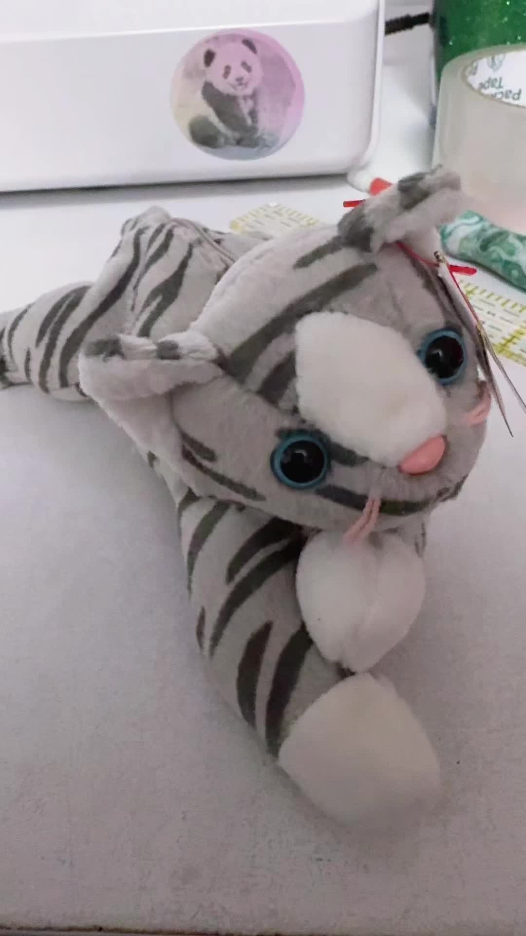 @NikkolieCrafts