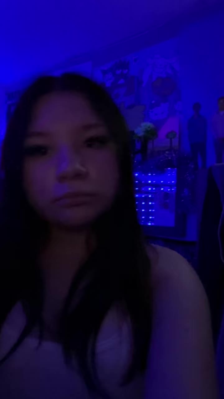 @🦄