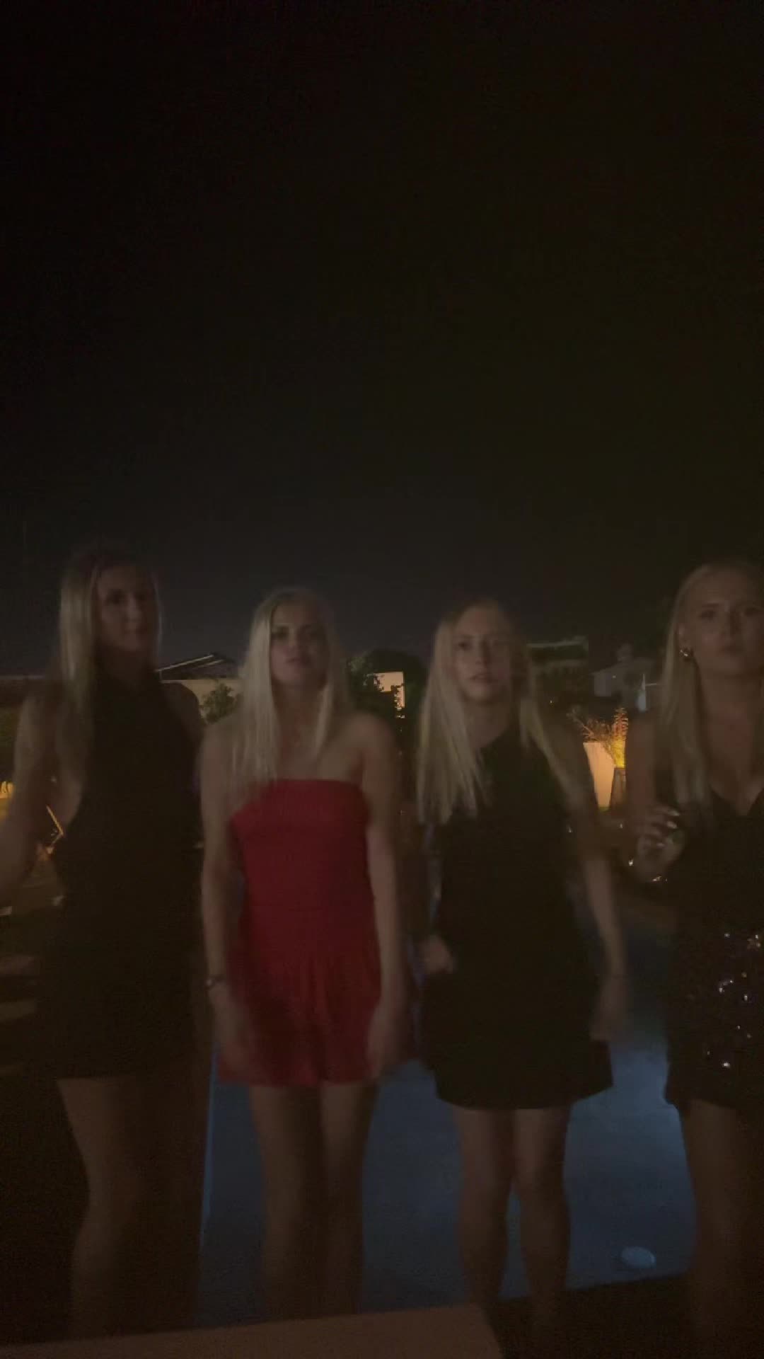 @Siri💋🥂🥂
