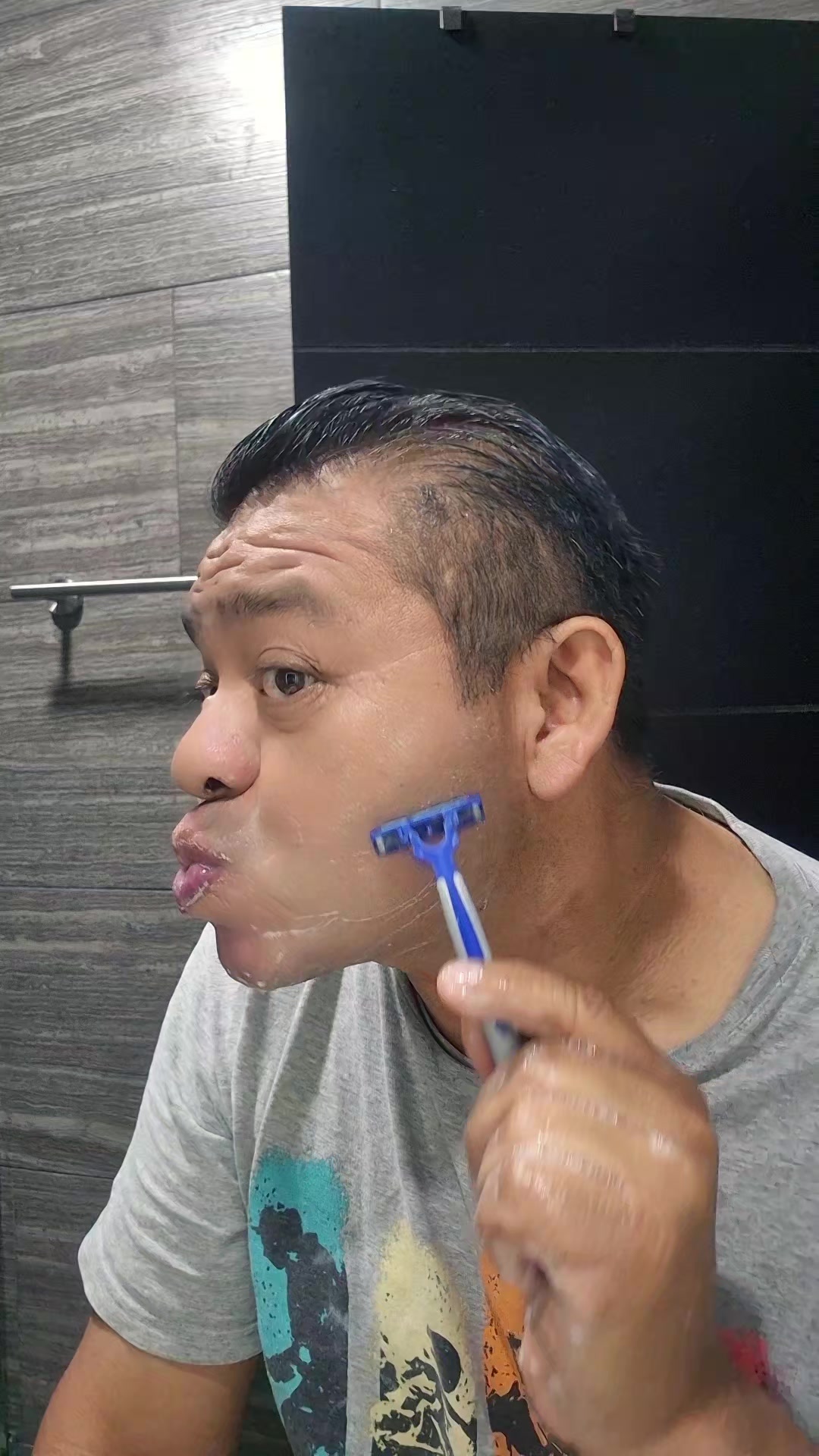 @Julio César