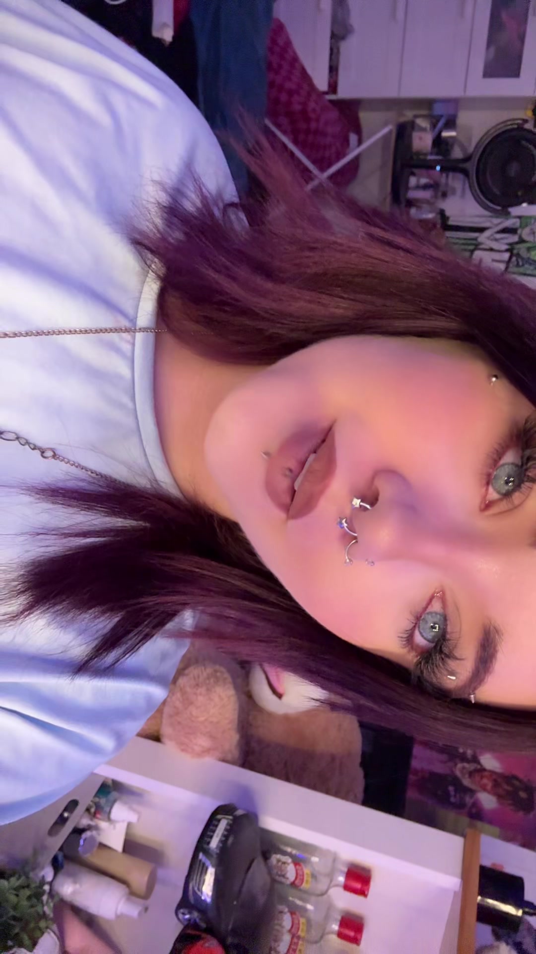 @️