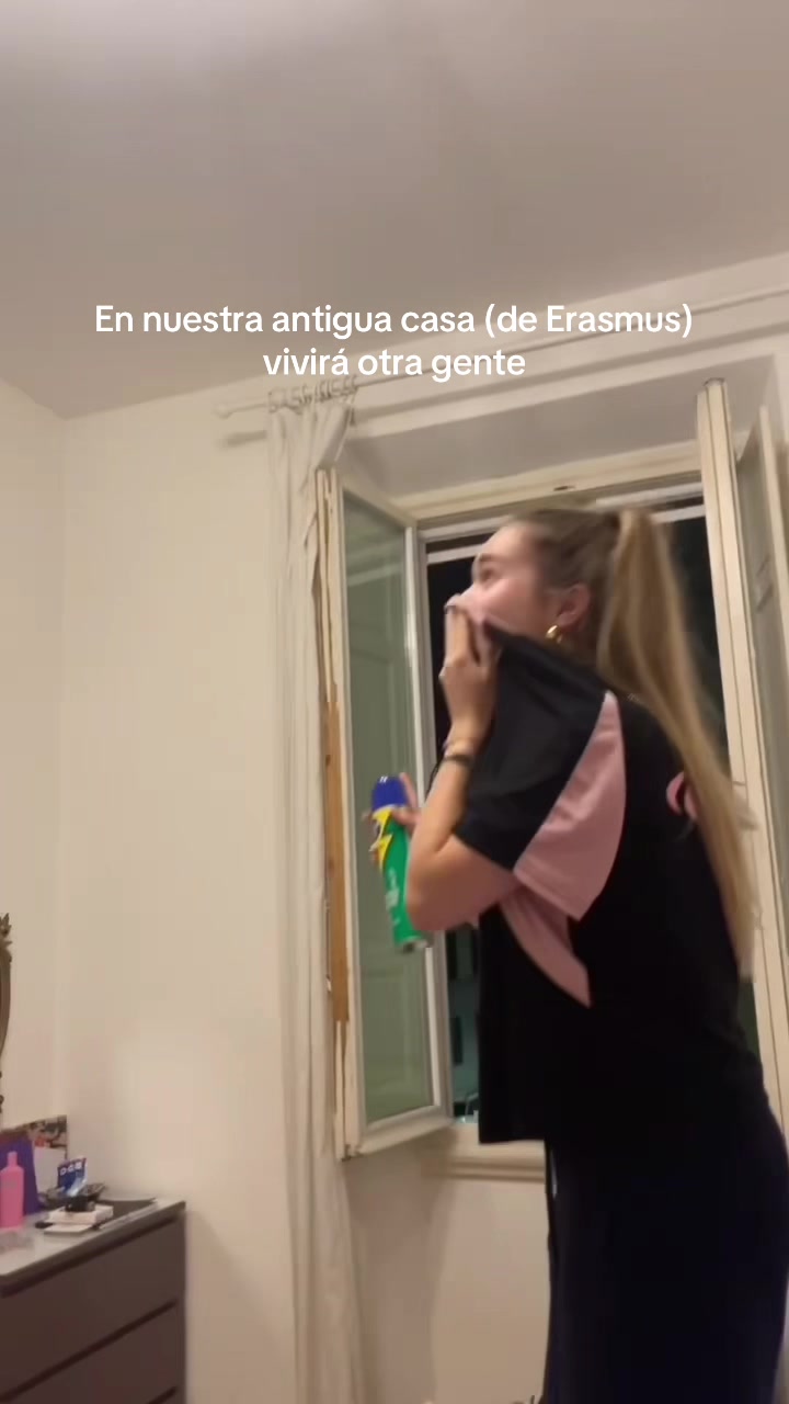 @🧚🏼♀️