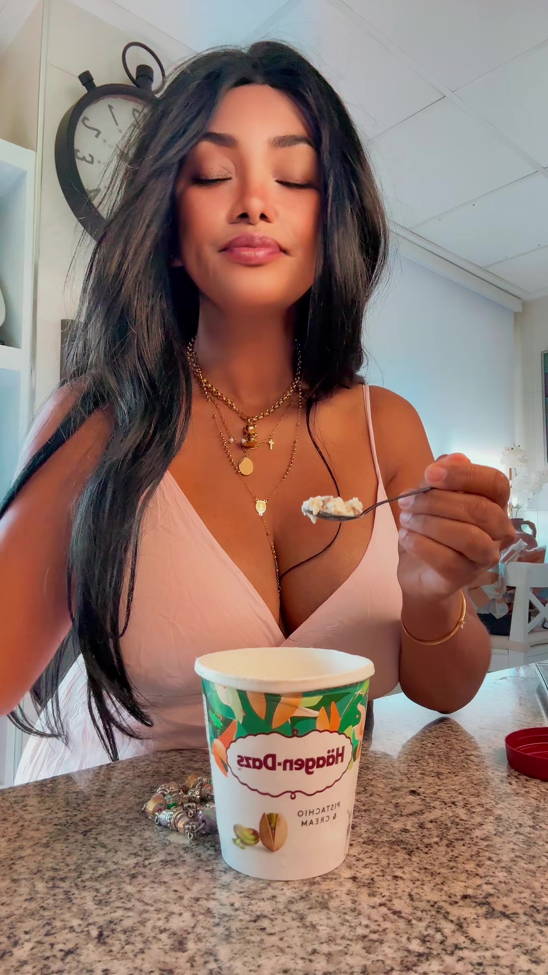 @Re🦋