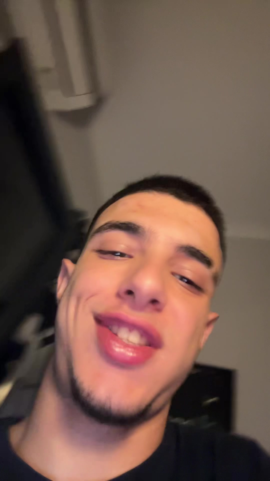 @nikosmpp