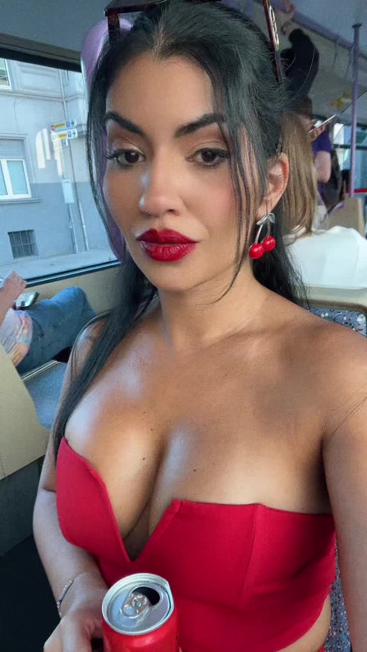 @Lua Lopes