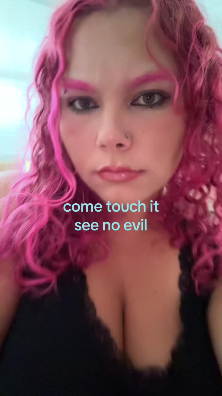 @bella