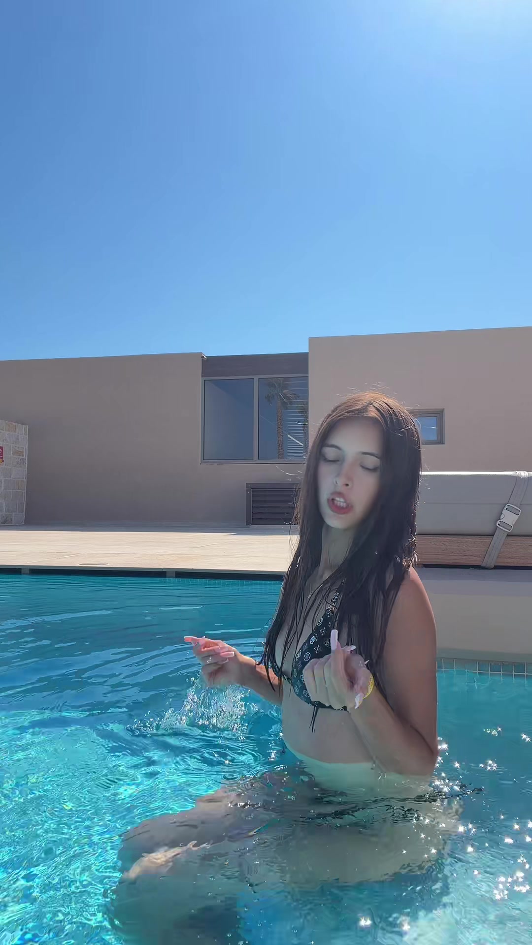 @Anna
