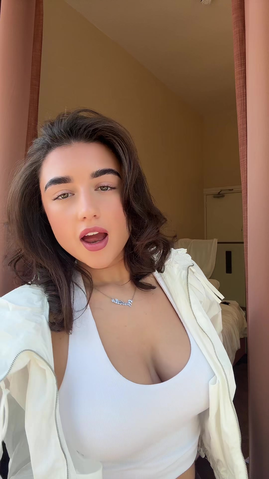 @izabella