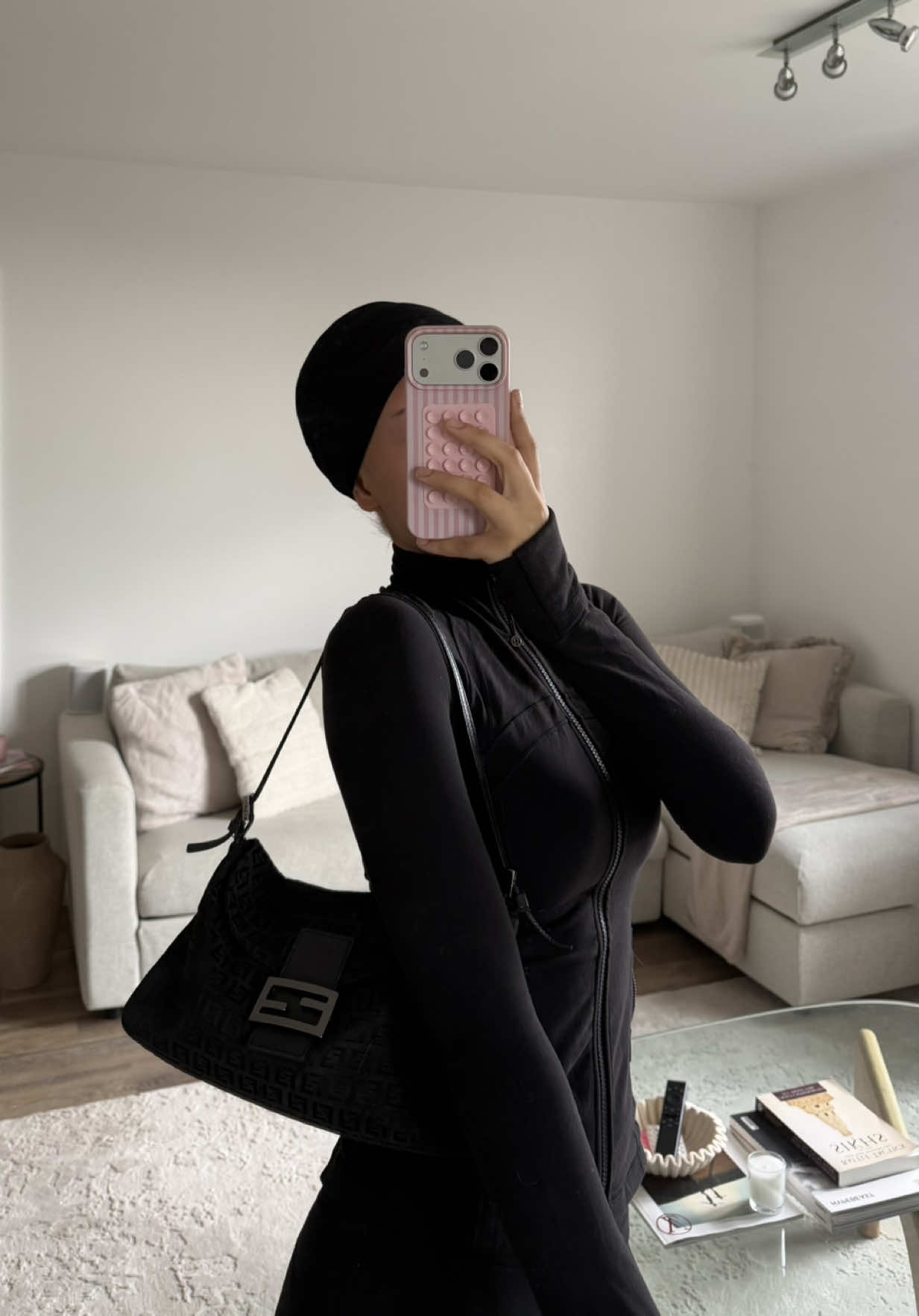 @svmkaur🎀