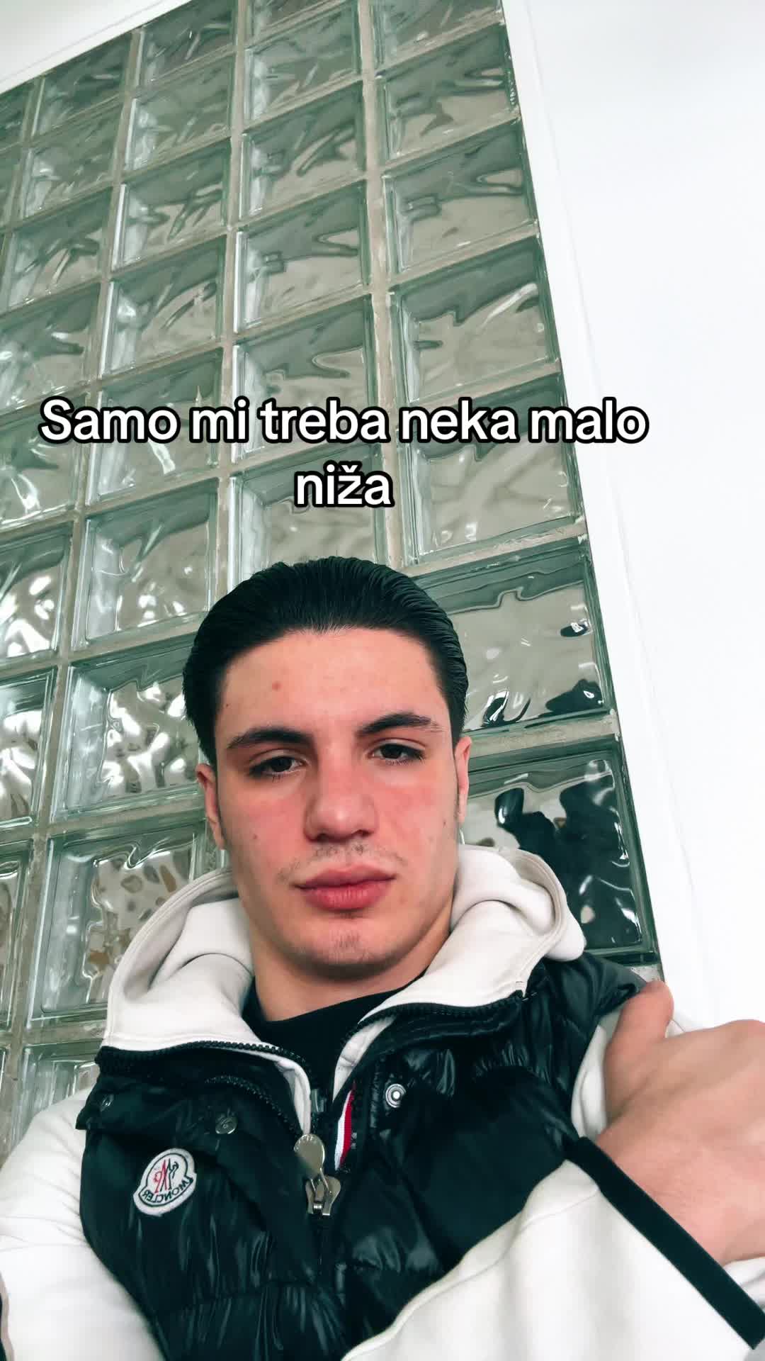 @crni_c