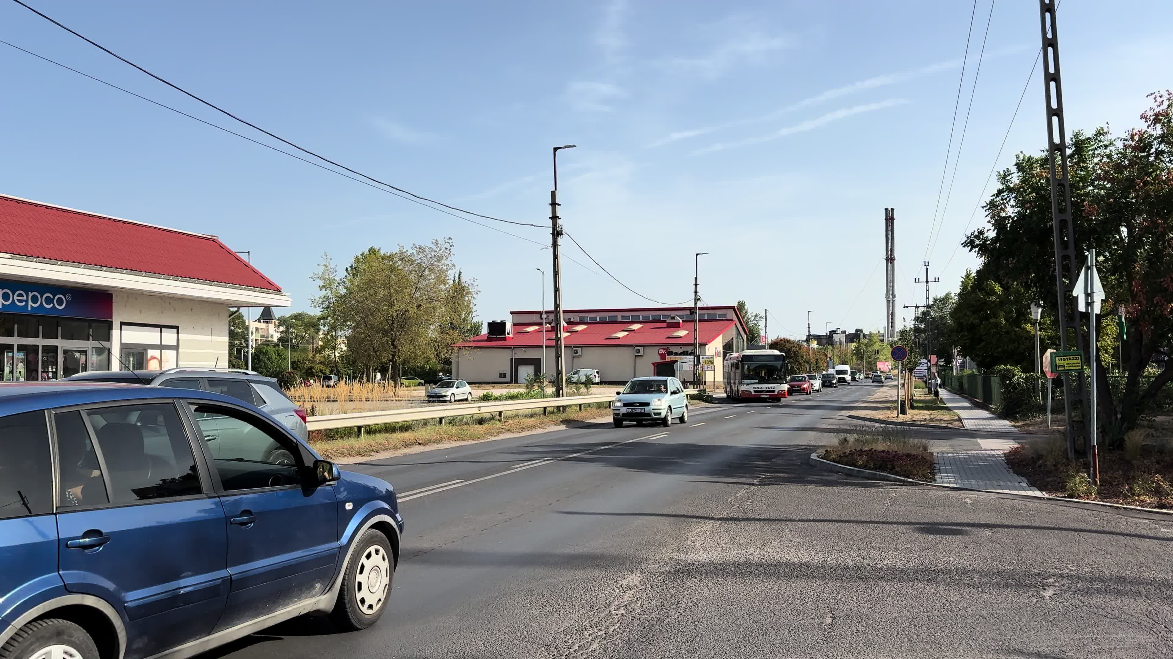 @Transport_In_Komaromegom