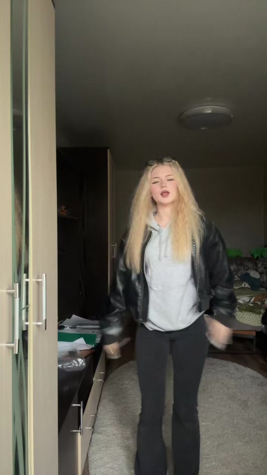 @дашка