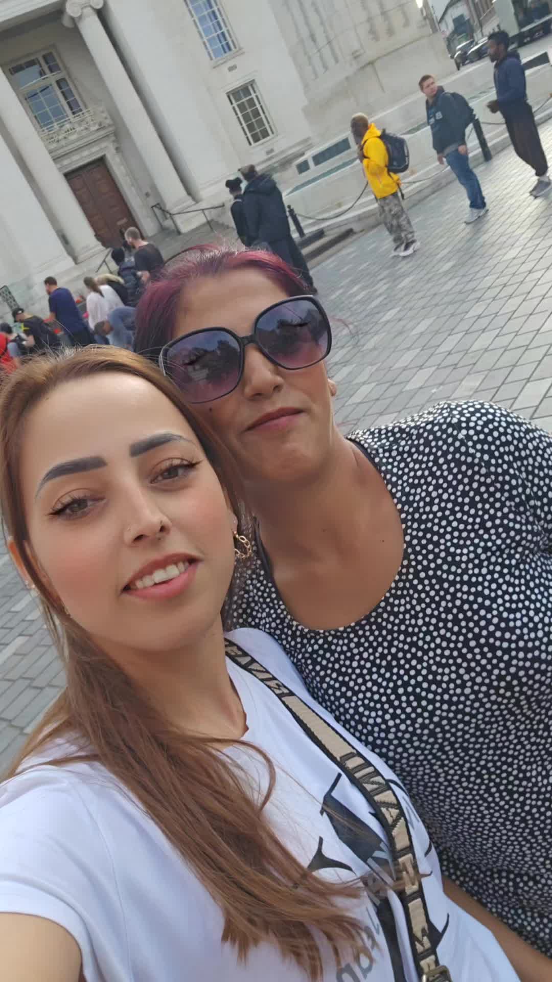 @Clarisa stoica