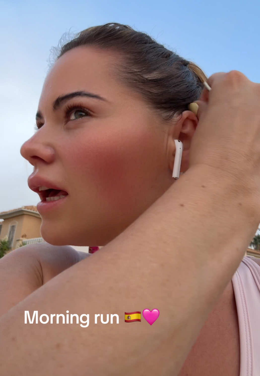 @𝐋 𝐎 𝐔 𝐈 𝐒 𝐄 | ♡