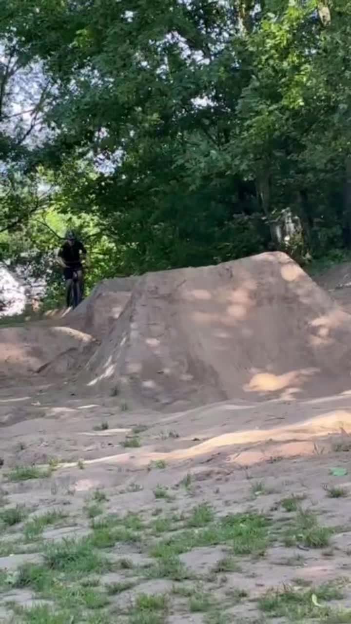 @Mtb.jo5h