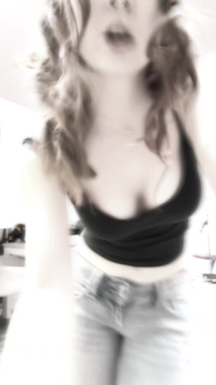 @alice 🚬🖤🪽