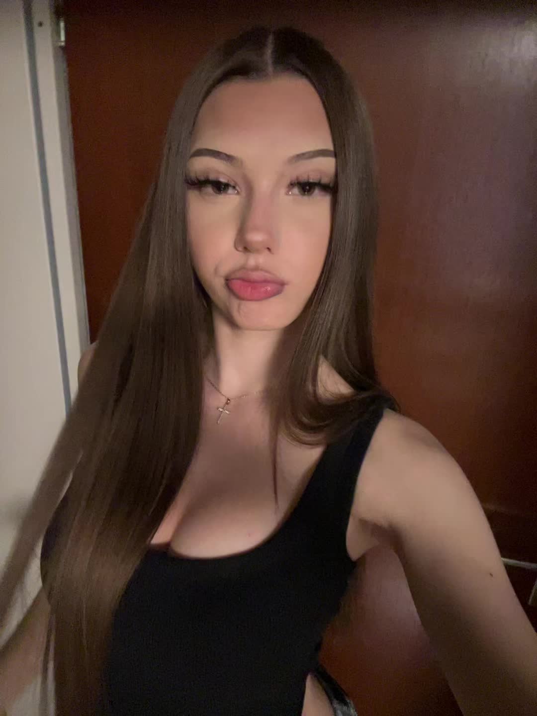 @𝓢𝓸𝓹𝓱𝓲𝓮