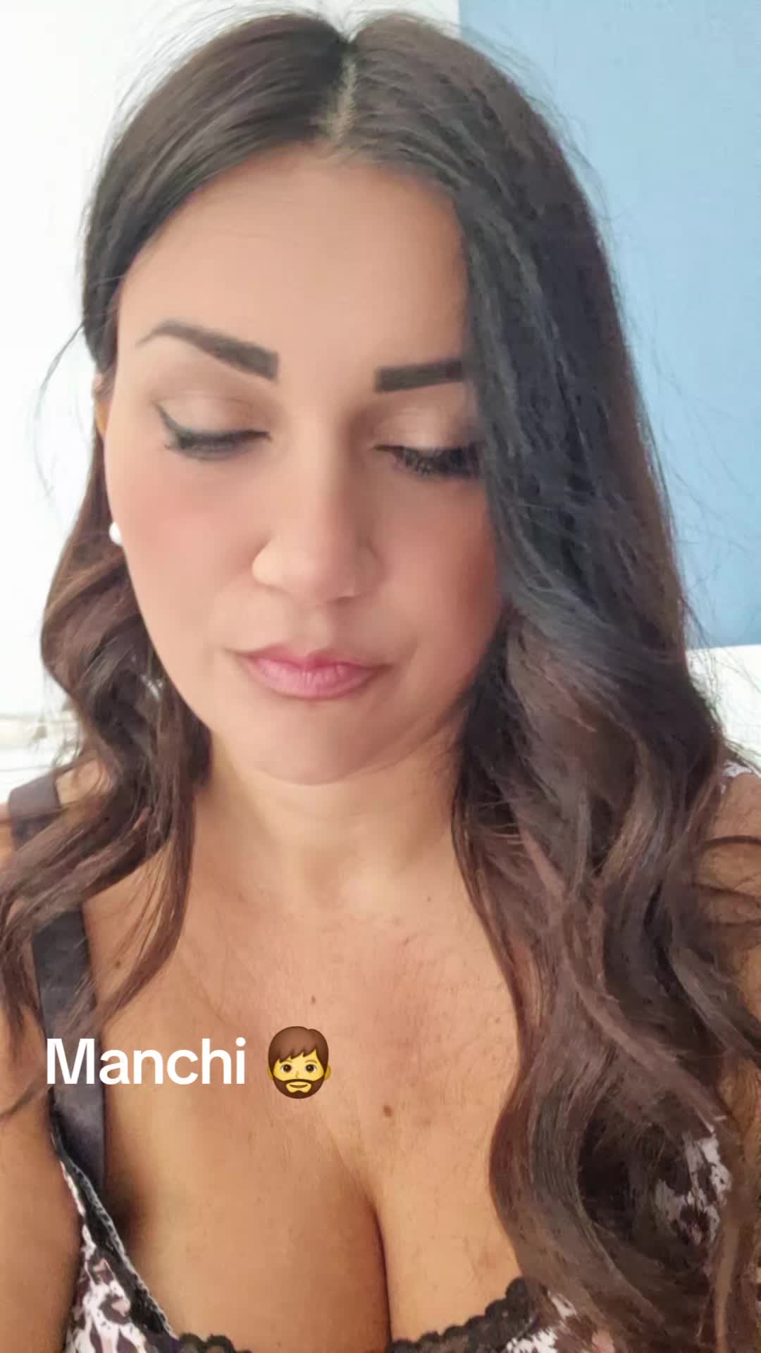 @ROSSELLA