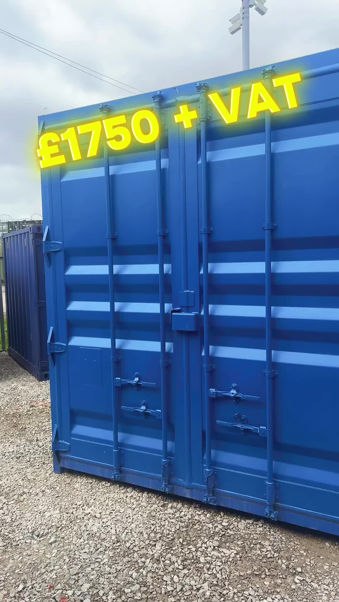 @Universal Containers