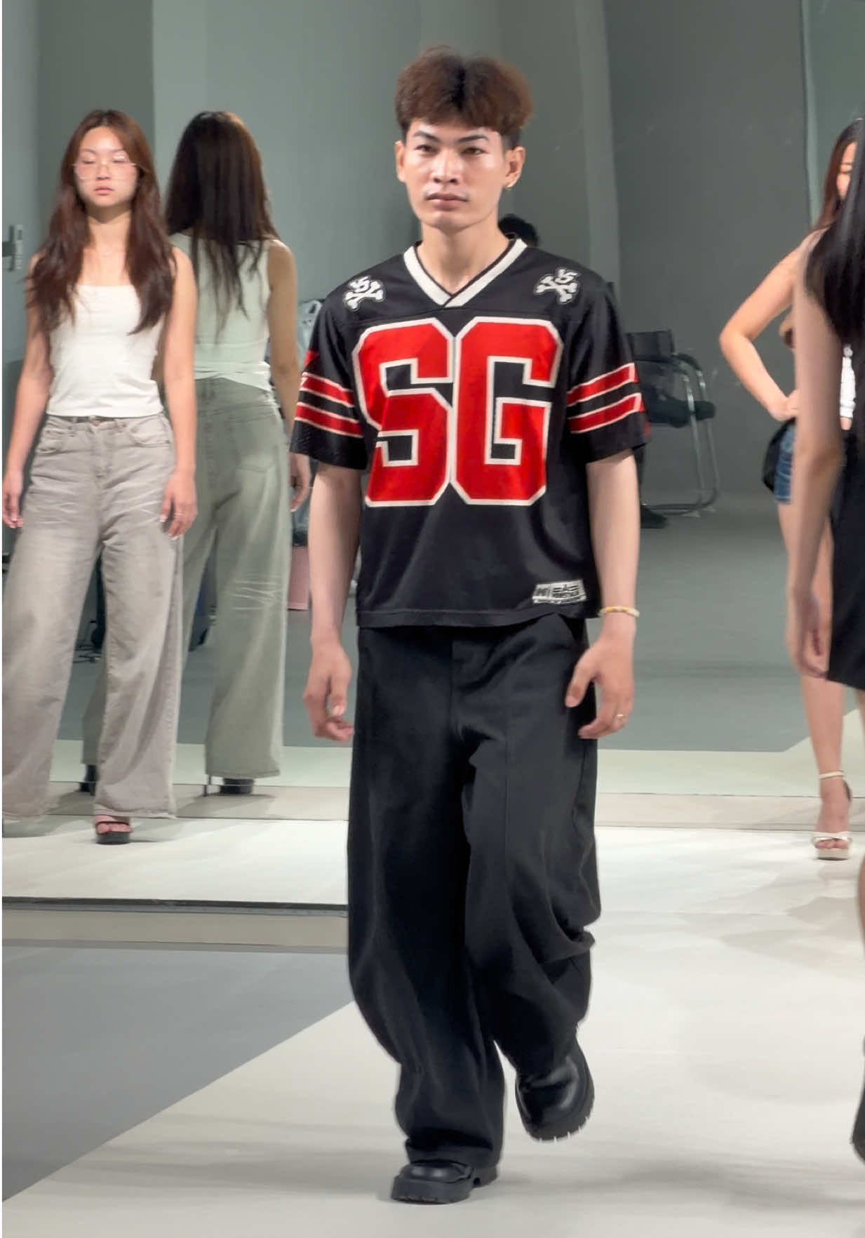 @The Flash Catwalk