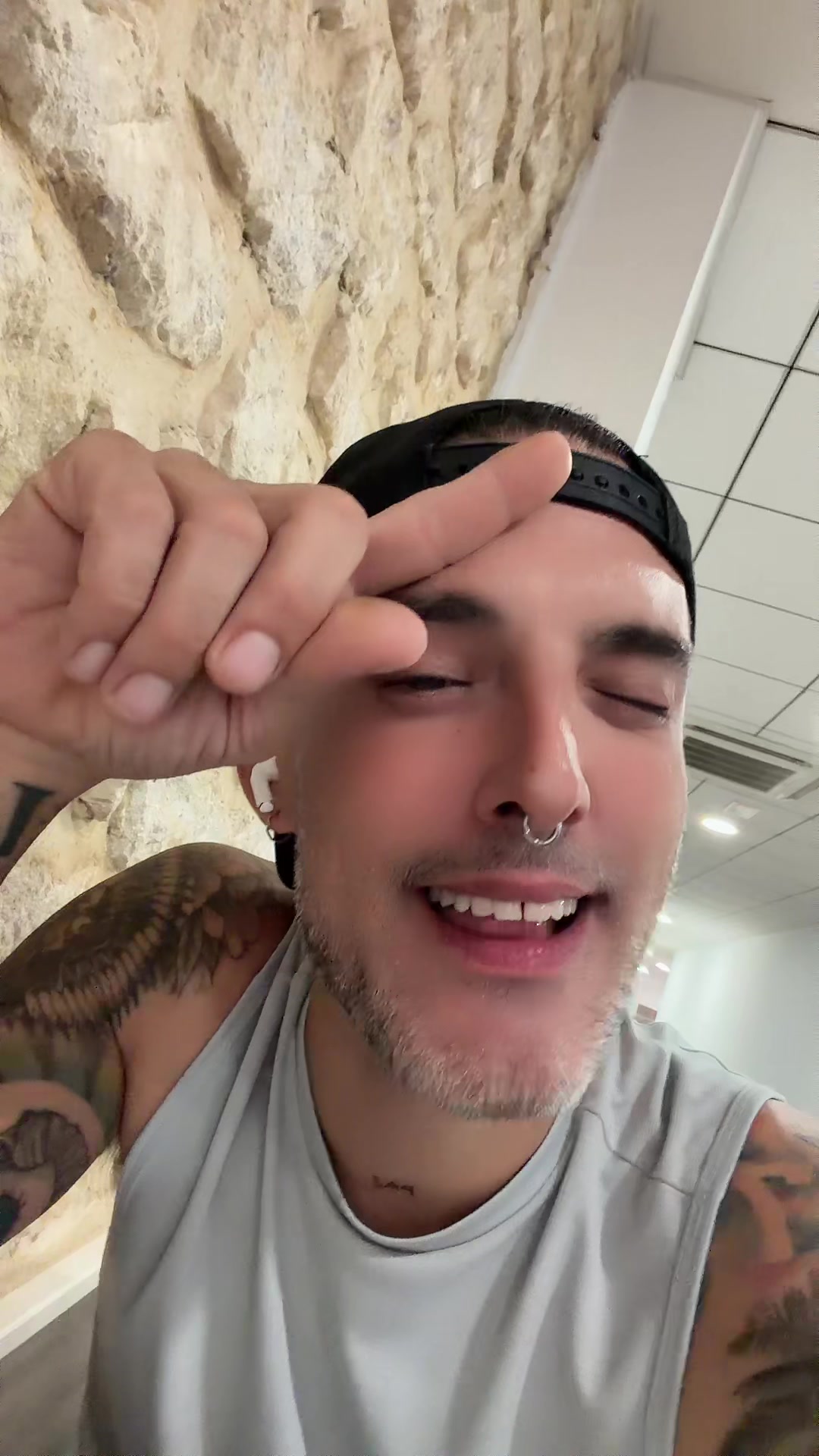 @Carlos