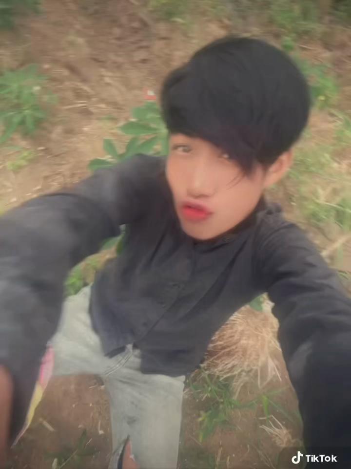 @๐ฃ