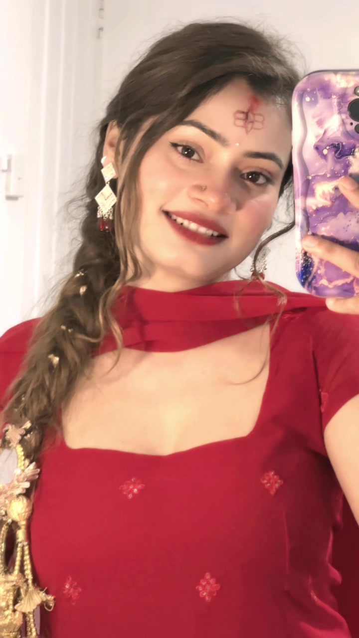@CaaZol_YaDav✨