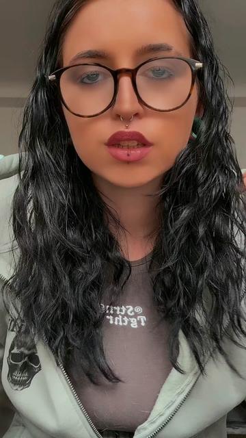 @Mrs&Mr_CoupleAccount_Official