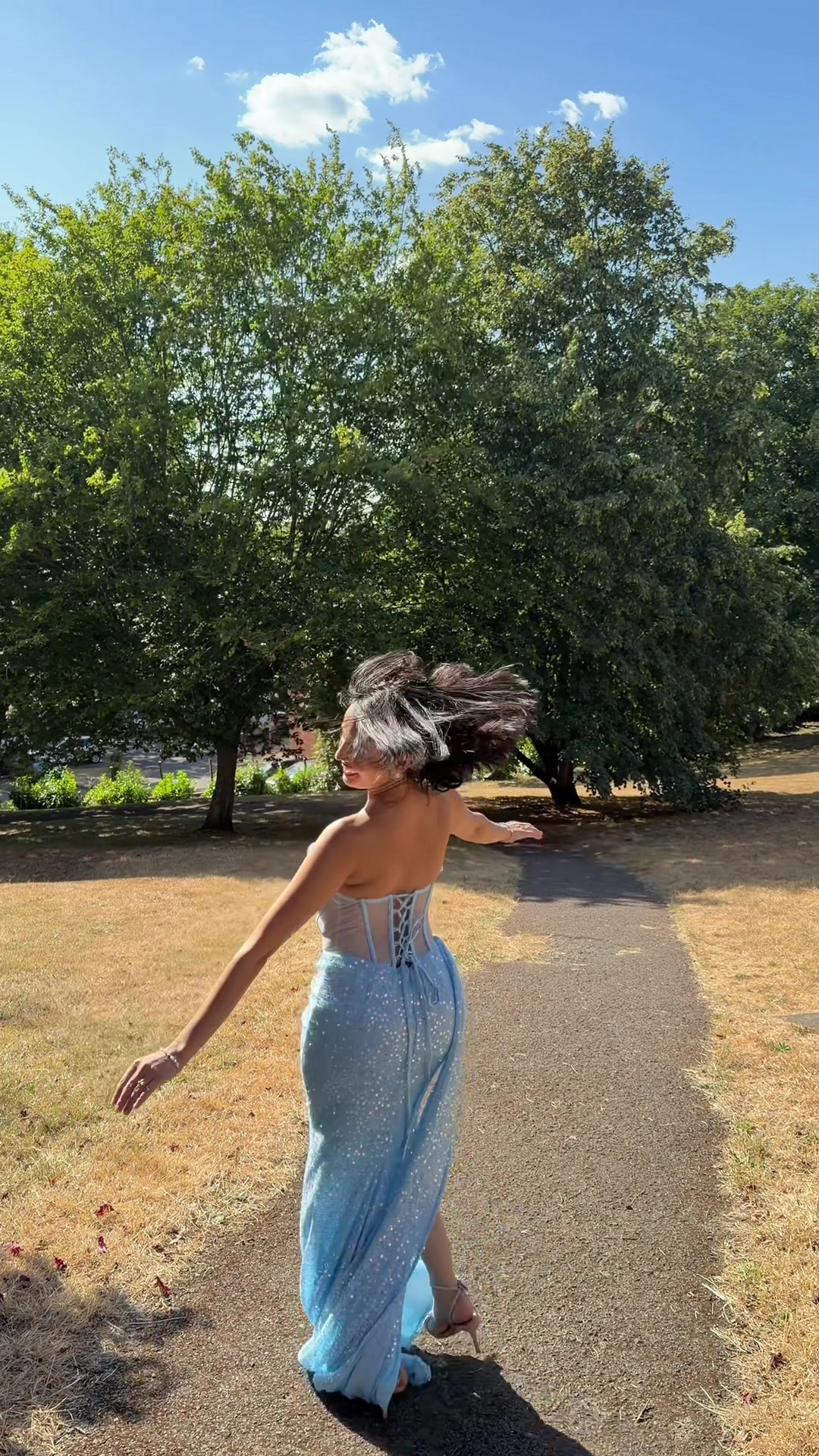 @Amishakarki🕉️🧿