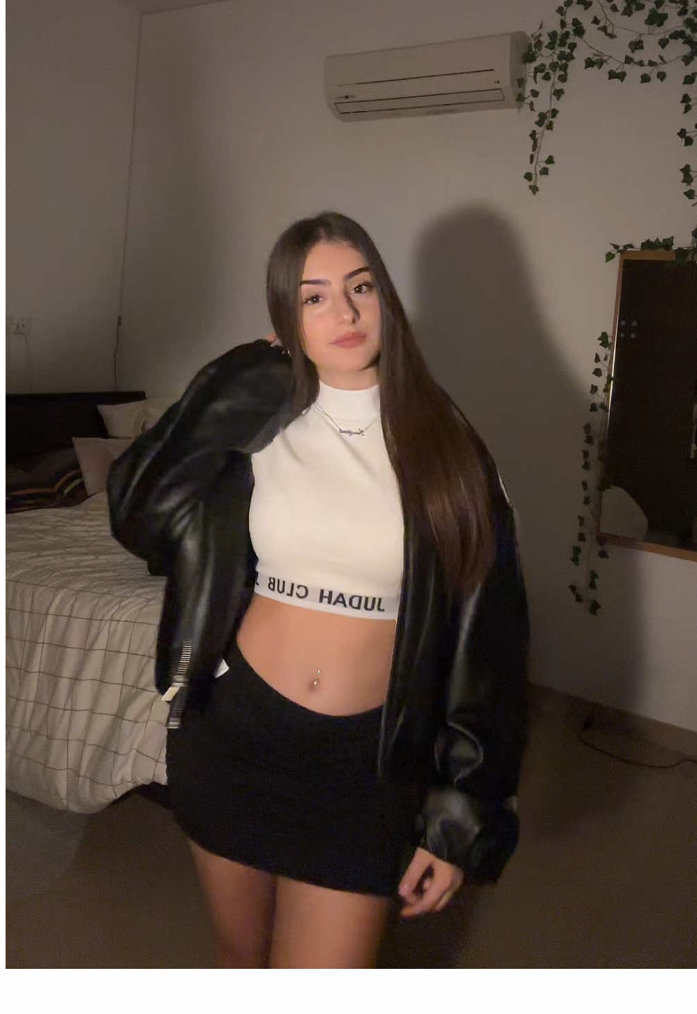 @nicoletoulaa