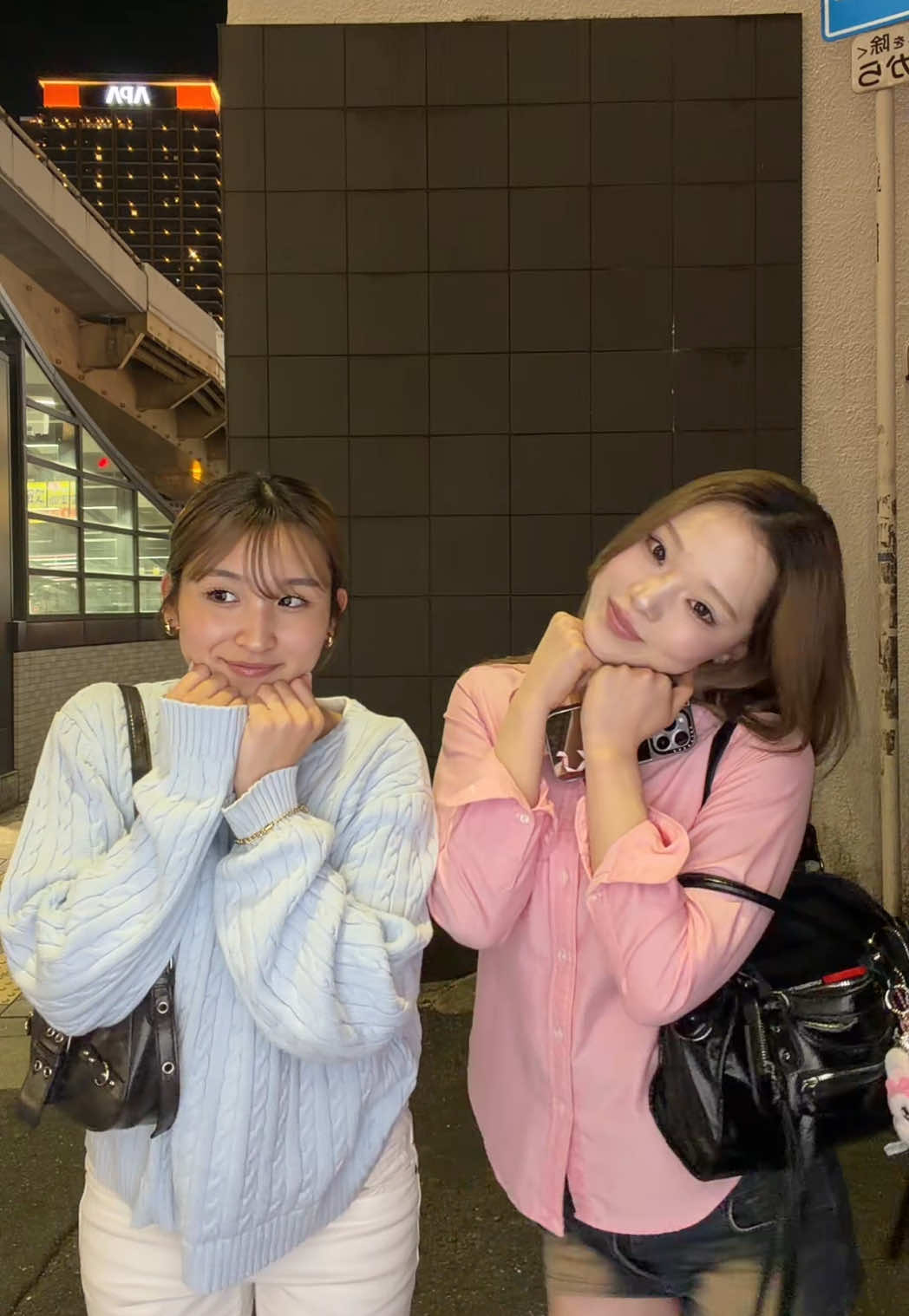 @ynn^