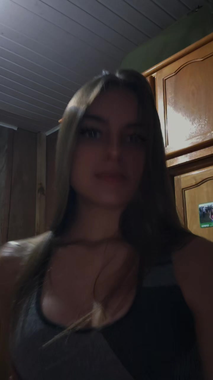 @Vitória Borchardt Dos Reis
