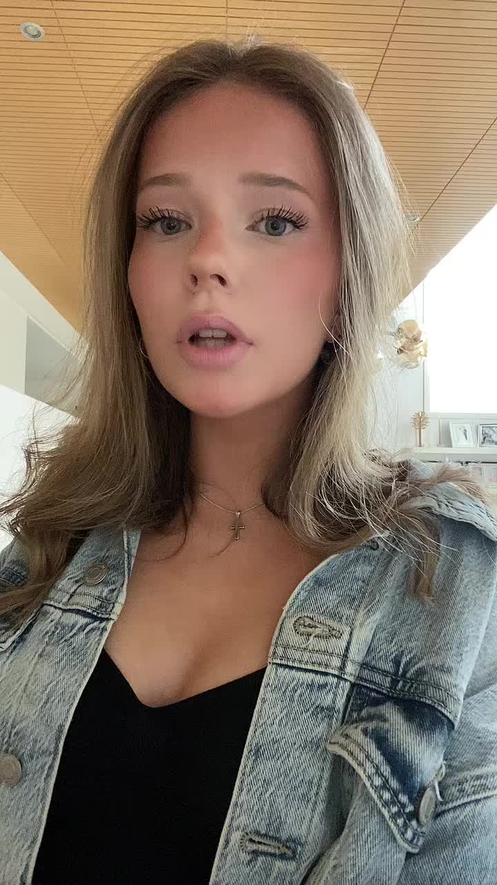 @Ellen⭐️