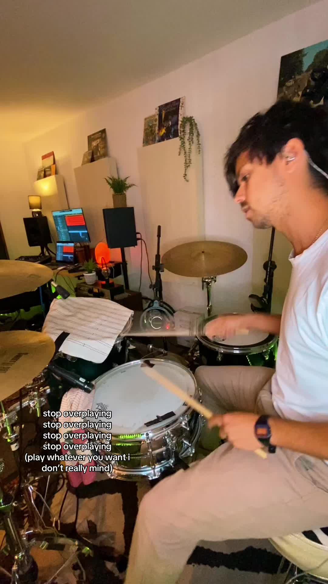 @louis_takooree