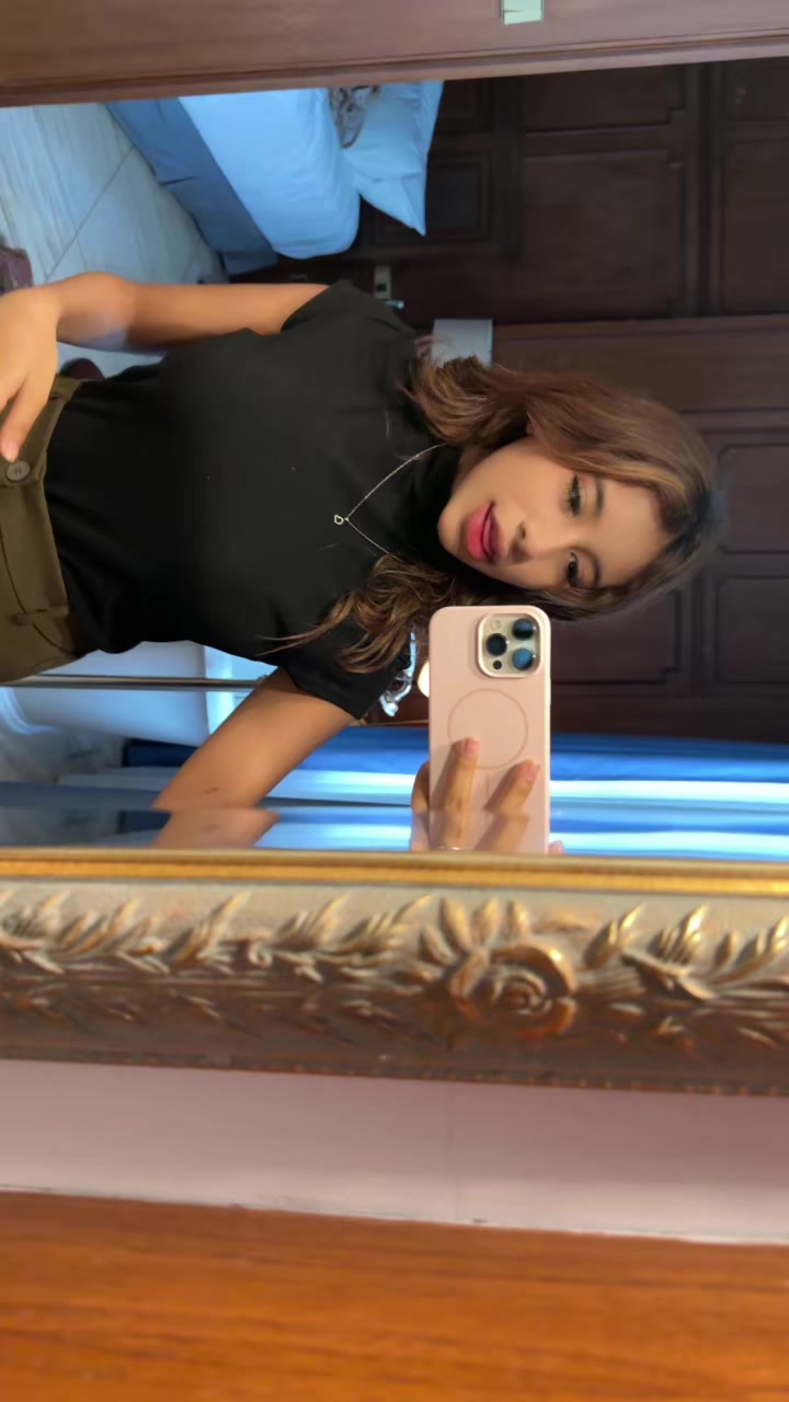 @prettybabyleena