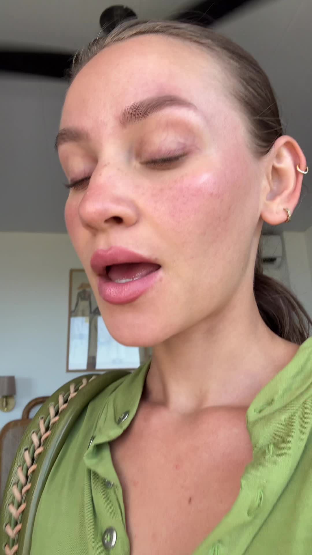 @Biancanieddu