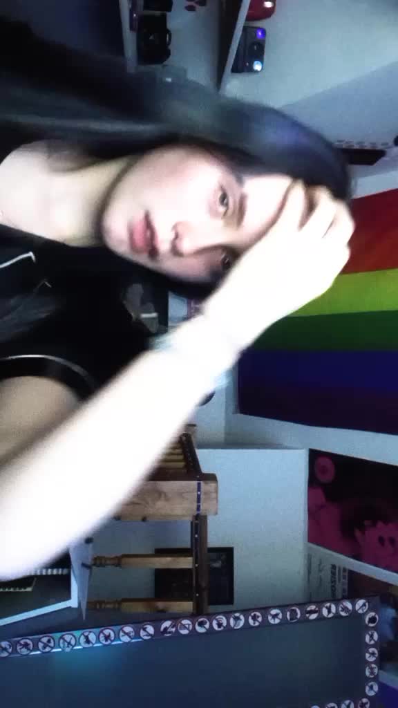 @Pheebs