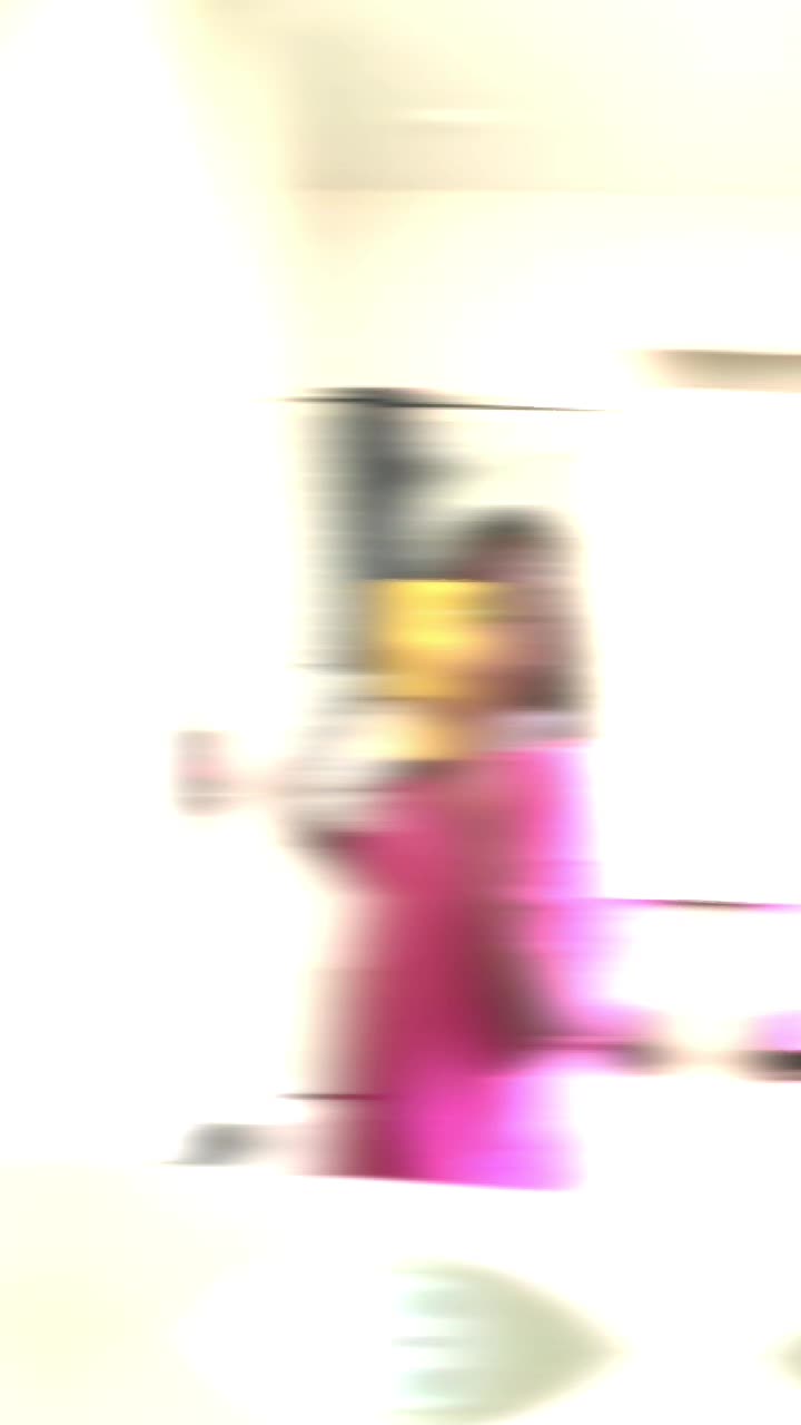 @RR