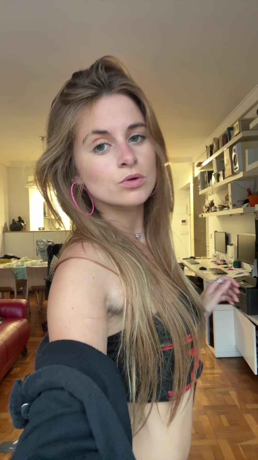 @bibi