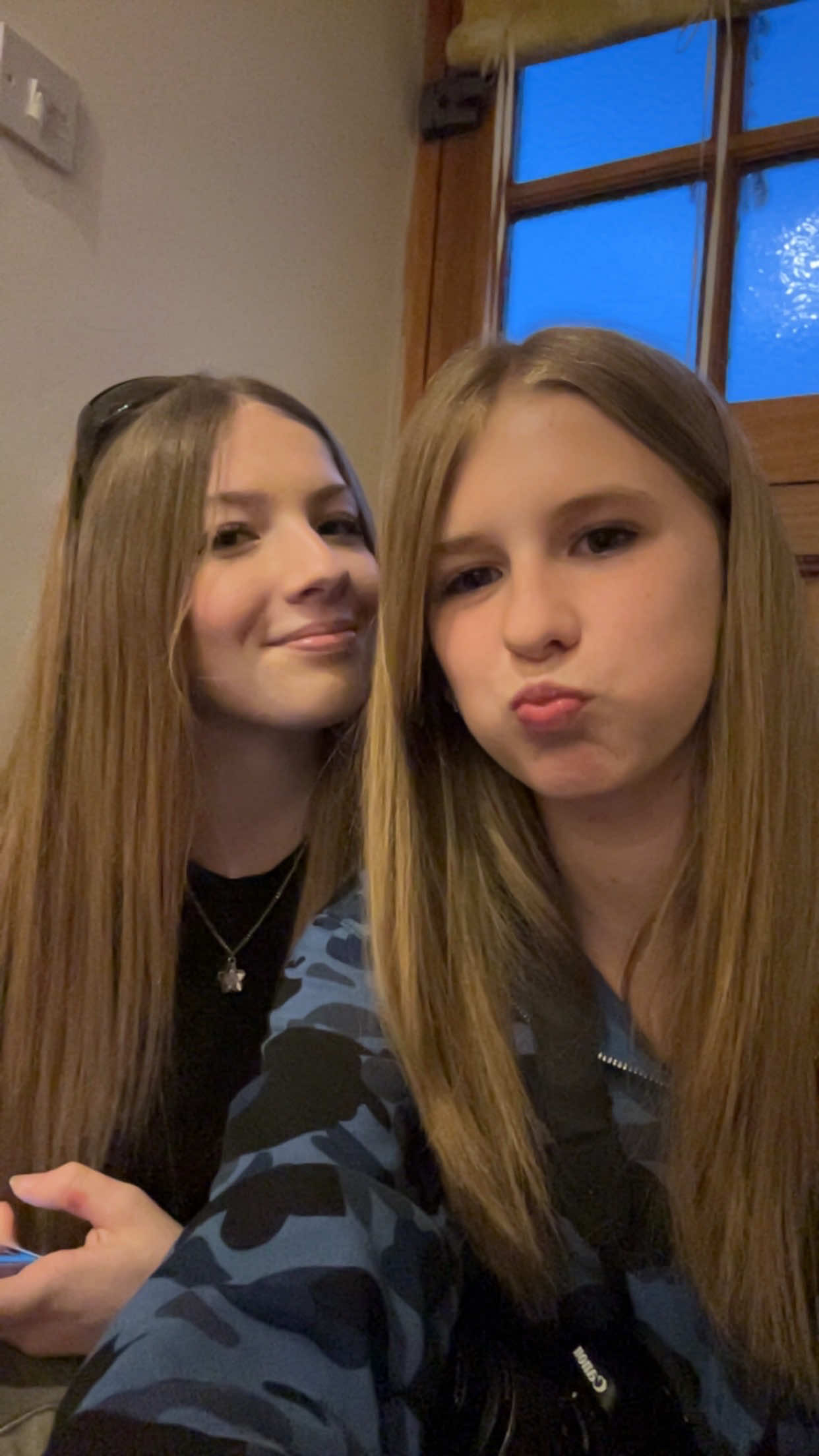 @liv🌟