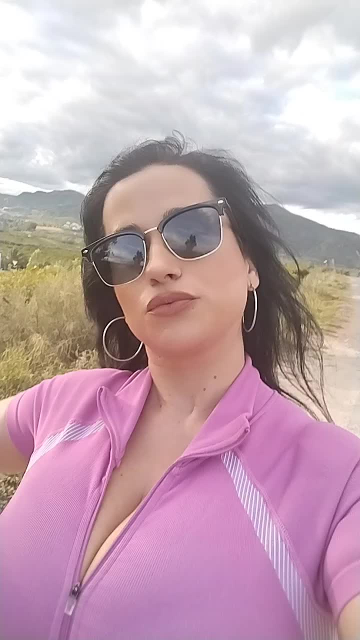 @anitta
