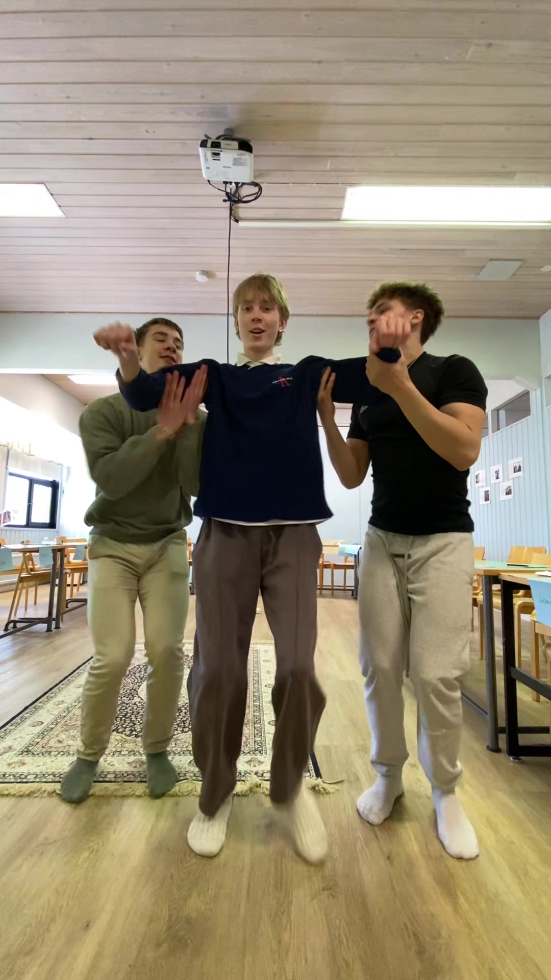 @SIVUKYL&Auml;NSANKARIT