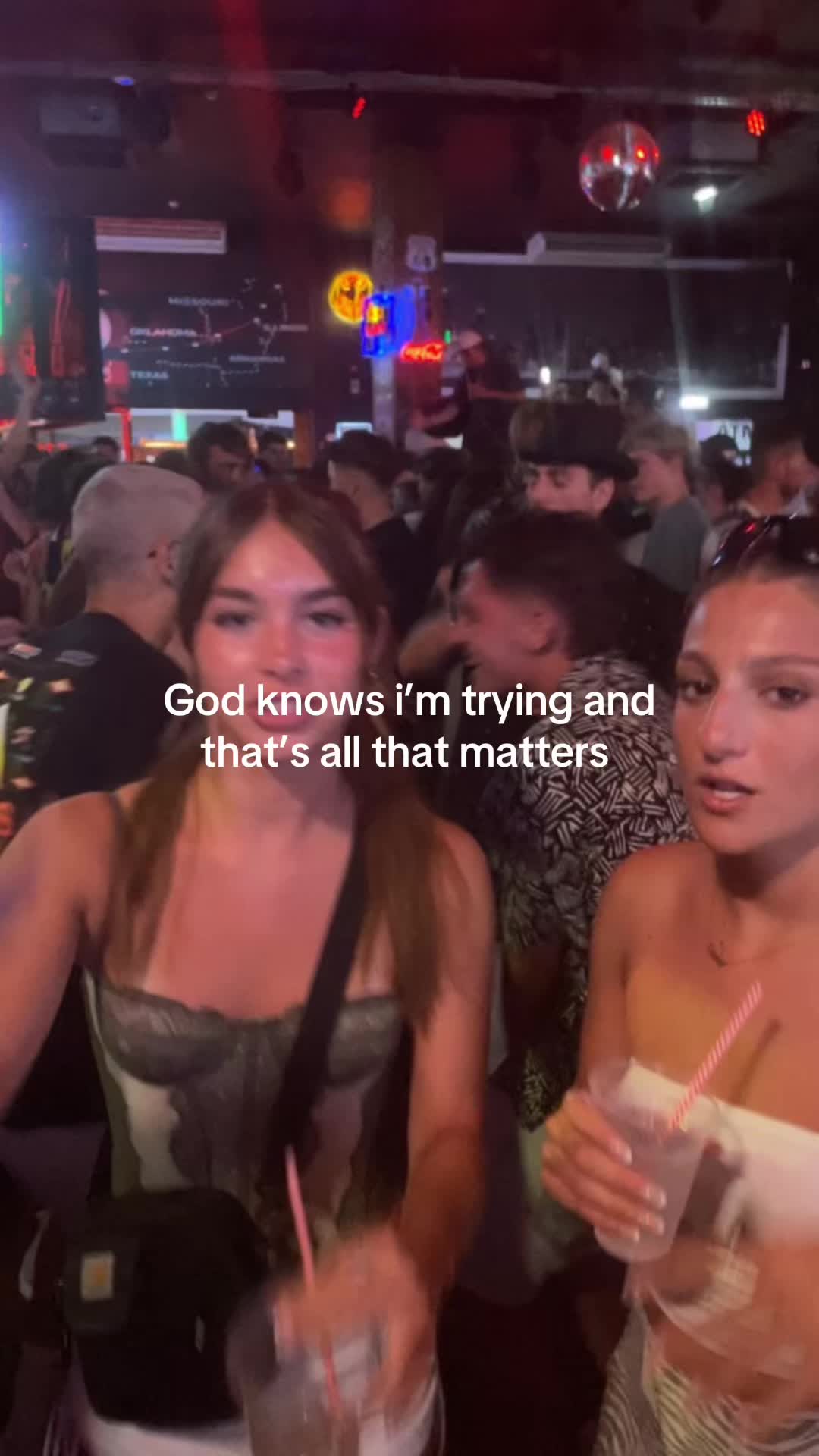 @lo